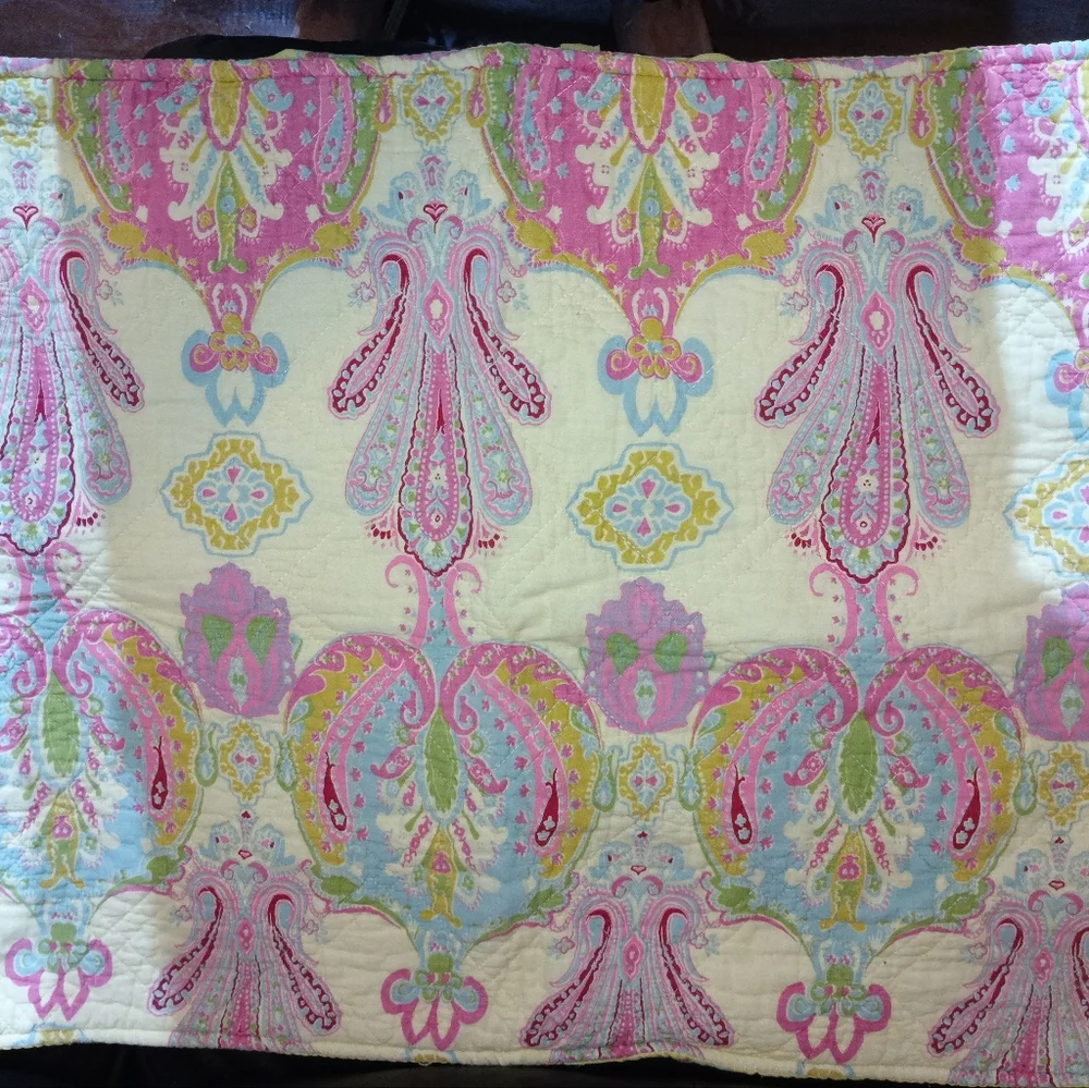 Floral Paisley Comforter